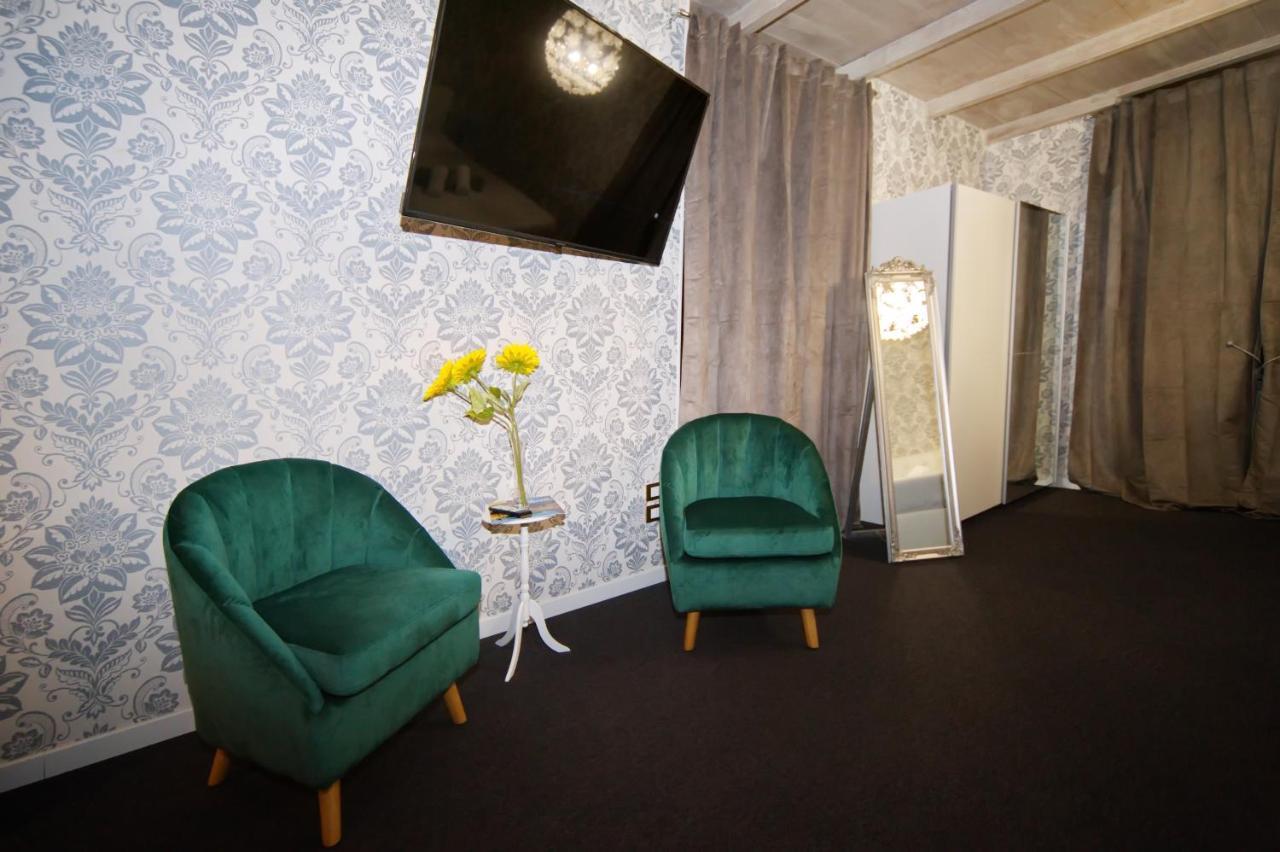 B&B Clesio & Residence Buonconsiglio Apartments 特伦托 外观 照片