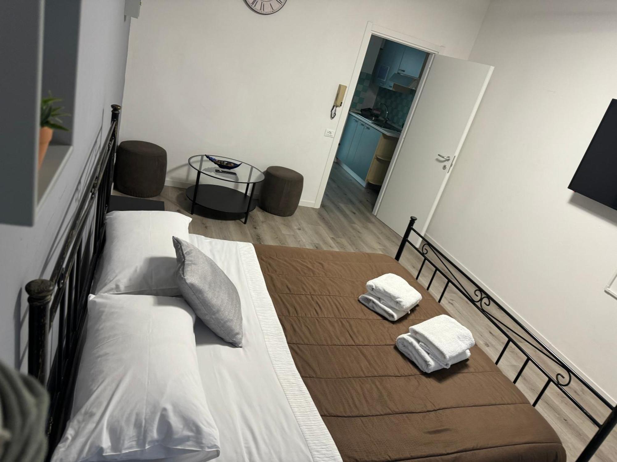 B&B Clesio & Residence Buonconsiglio Apartments 特伦托 外观 照片